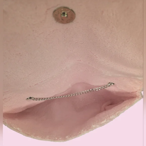 Chanel Patent Leather Crossbody - White/Pink - VIP - Picture 7 of 8